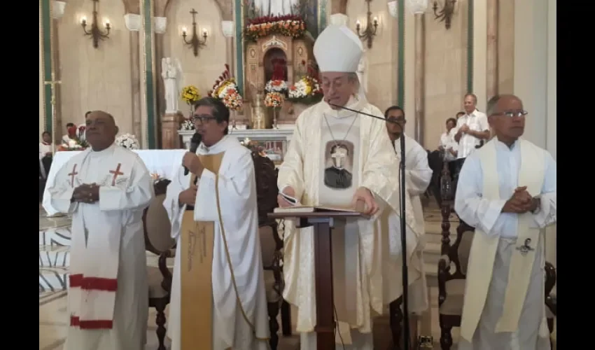 Feligreses participaron de la misa en honor a Don Bosco. Foto: Jesús Simmons 