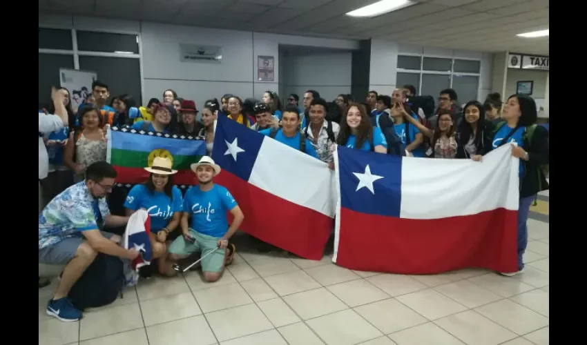 Peregrinos a su llegada al Aeropuerto de Tocumen. Foto: Cortesía