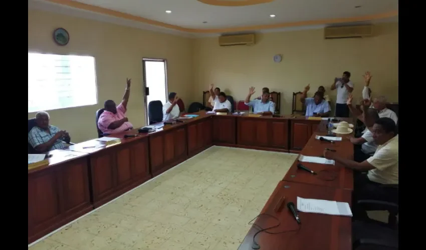 Foto ilustrativa de la reunión en el Concejo Municipal de Capira. 