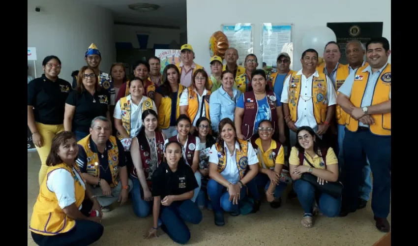 Miembros del Club de Leones dijeron presente en el Hospital del Niño. Foto: Santos J. Oliveros C. 