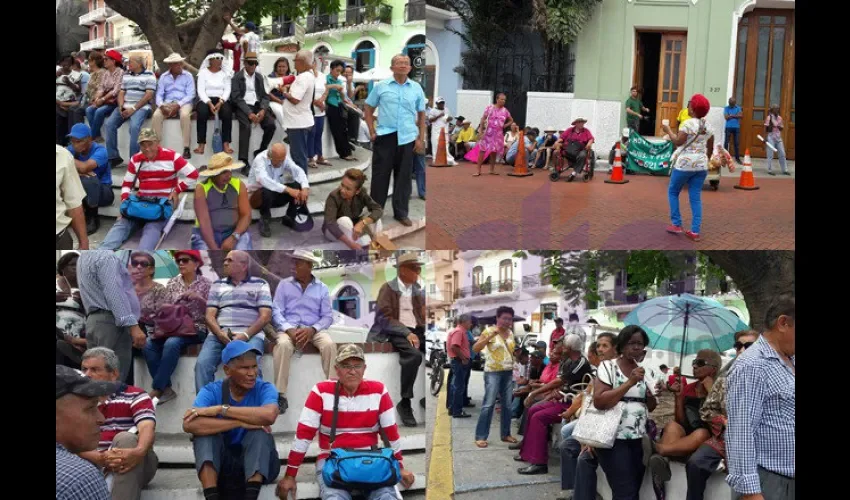 Hasta que no tengan respuestas no saldrán de las calles. Fotos: Jean Carlos Díaz