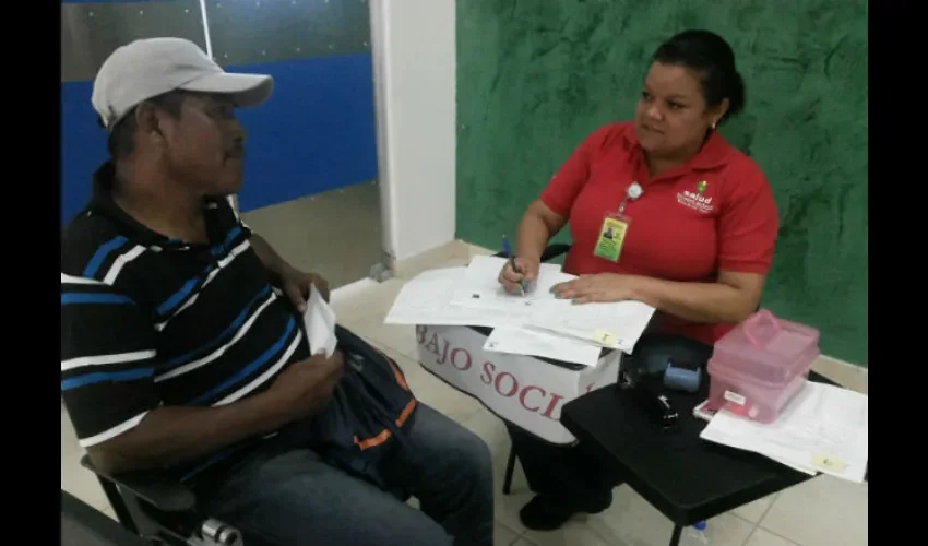 Entre el 3 y 4 de abril se atendieron más de 300 personas en el Centro de Salud Amelia Denis de Icaza. Foto: Cortesía