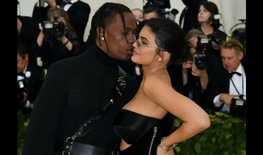 Kylie Jenner y Travis Scott.