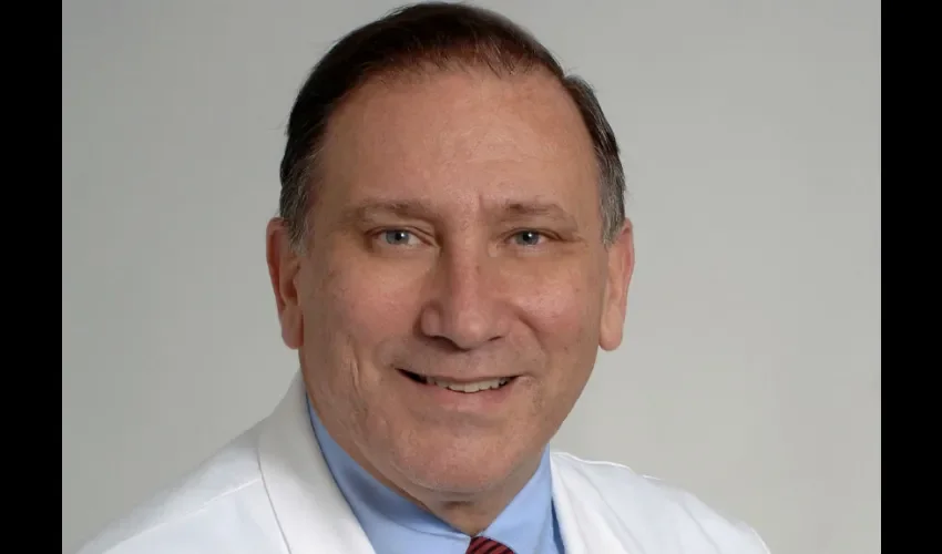 Dr. Juan Nogueras, cirujano colorrectal de Cleveland Clinic Florida. Foto: Cortesía