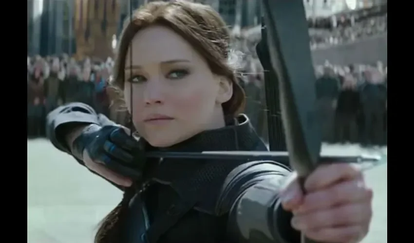  Katniss Everdeen, personaje interpretado por Jennifer Lawrence. 