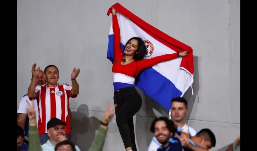 Larissa Riquelme durante el partido de Paraguay y Argentina. Foto: Cortesía