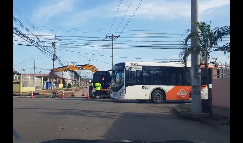 Residentes reconocen que los trabajos han incomodados a muchos, pero esperan que sea una respuesta efectiva al trabajos de aguas servidas. Foto: Didier Gil