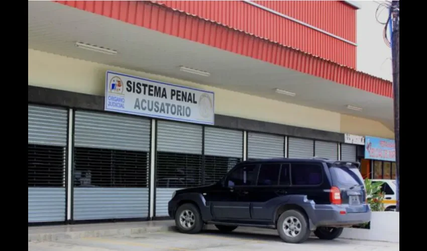 Este sería el segundo técnico en informática, ya que ayer en el Sistema Penal Acusatorio en Panamá Oeste también se ordenó la detención provincial a otro profesional de este campo, cuya residencia es en El Tecal, Arraiján. 