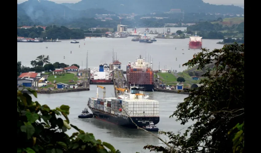 Canal de Panamá. 