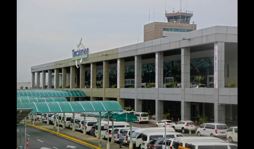 La titular de Salud, Rosario Turner descartó reportes de casos en Panamá, y reiteró que se mantiene una constante coordinación con autoridades del Servicio Nacional de Migración (SNM) y del Aeropuerto de Tocumen.