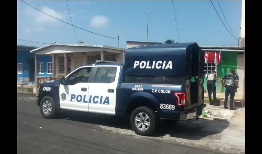 Se está a la espera de Ministerio Público para hacer el levantamiento del cadáver y hacer la identifación de este joven, que estaba  trabajando en la construcción al momento de ser atacado.