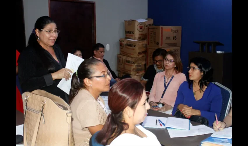 Gorday de Villalobos manifestó que se tiene previsto modificar la ley actual del programa Panamá Bilingüe y contar con una  ley de política pública de enseñanza del inglés como segunda lengua.