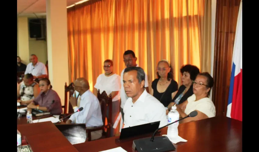 Moradores de Mastranto  acudieron al Municipio de La Chorrera, para solicitar que no  se permita la apertura de este local. 