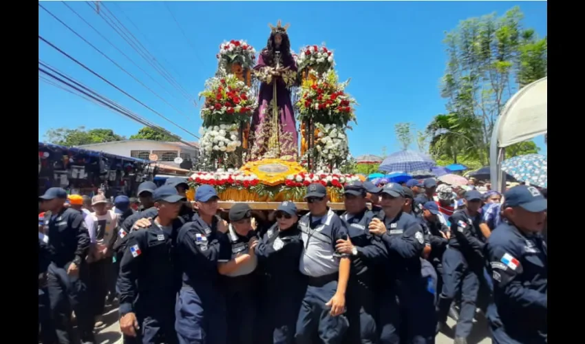  Atalaya, como epicentro de peregrinación, sigue recibiendo a muchas personas que por diversas razones no pudieron participar de esta romería demostrándose que en todo los tiempos, quienes tienen fe pueden visitar la imagen.