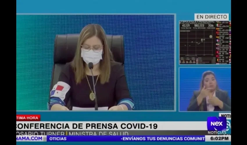 Foto ilustrativa de la ministra de salud. 