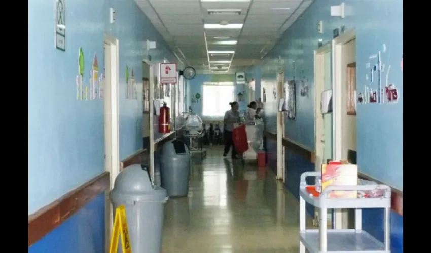 Foto ilustrativa de una sala de hospital. 