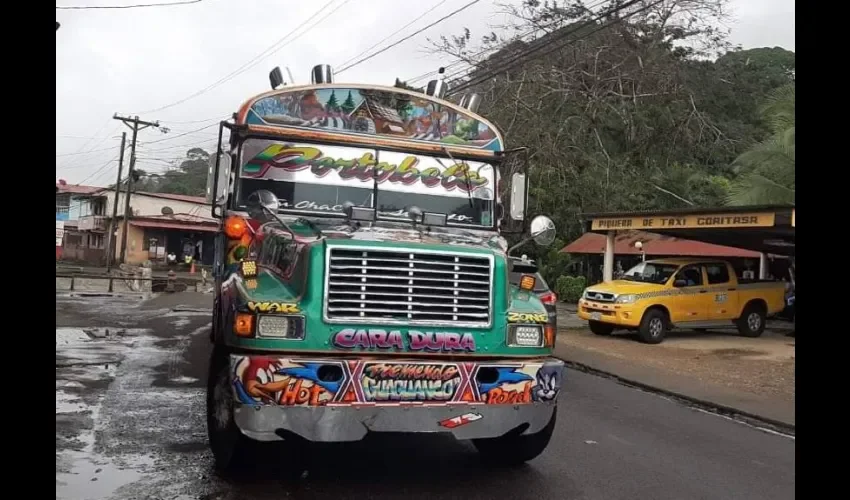 Foto ilustrativa de un bus de la ruta Portobelo. 
