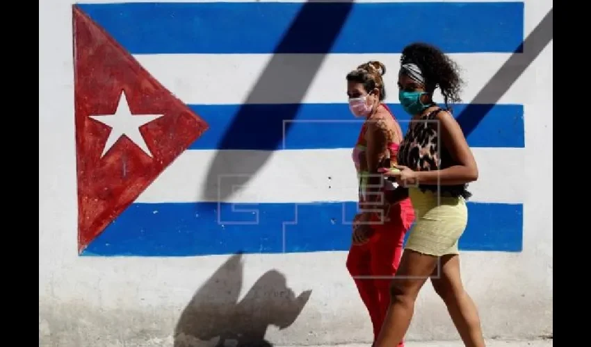 Foto ilustrativa de unas mujeres en Cuba. 