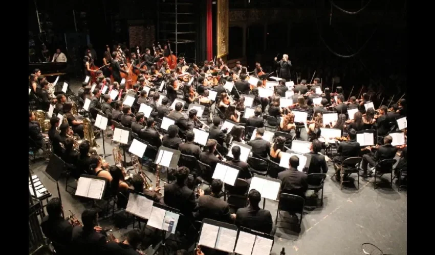 Foto ilustrativa de la orquesta. 