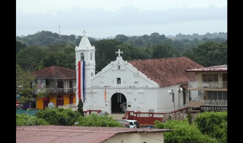Foto ilustrativa de la iglesia de La Villa. 