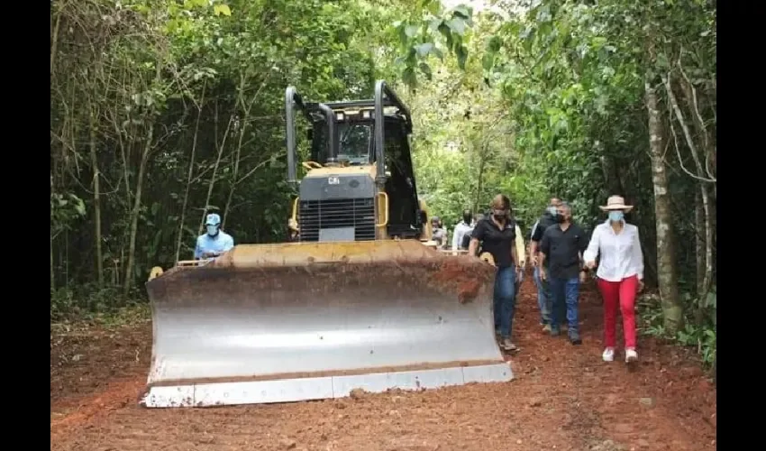 Foto ilustrativa de la maquinaria. 