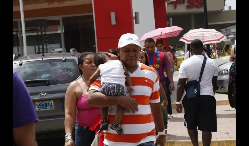 En Panamá no hay leyes específicas para que los hombres sin cónyuge e hijos accedan a programas sociales. Archivo