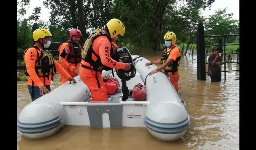 Foto ilustrativa de los niveles del río. 