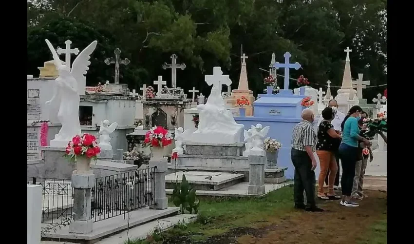 Por años se ha tratado de adecuar un nuevo campo santo ante la situación en el resto de los corregimientos. Foto: Thays Domínguez. 