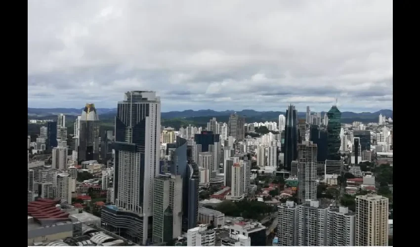 Foto ilustravida de la ciudad de Panamá. 