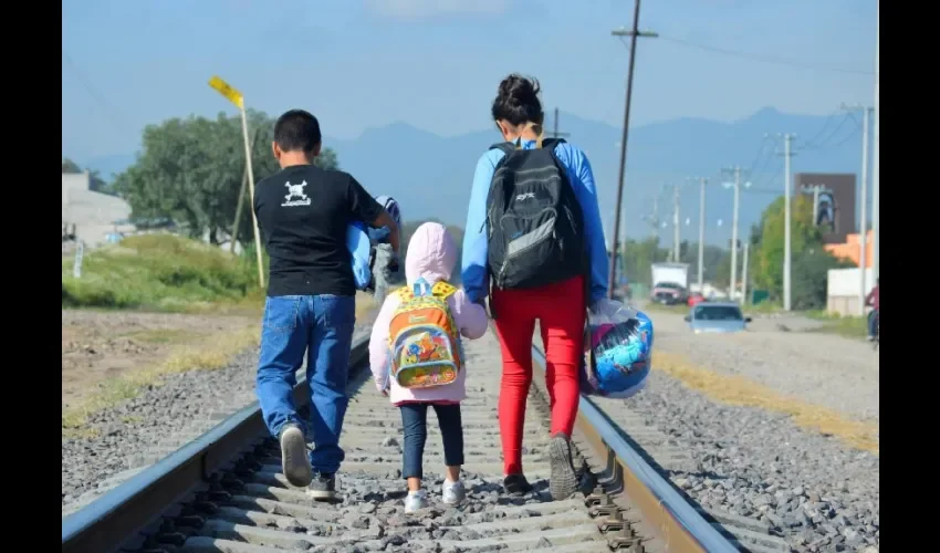 Foto ilustrativa de la salida de niños. 