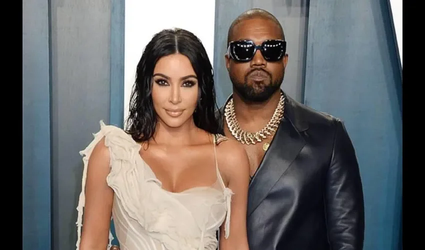 Kanye y Kim se están divorciando.