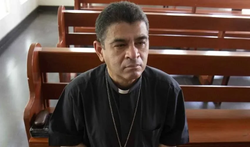 Foto: El obispo nicaragüense Rolando Álvarez, un crítico del Gobierno del presidente Daniel Ortega. EFE.