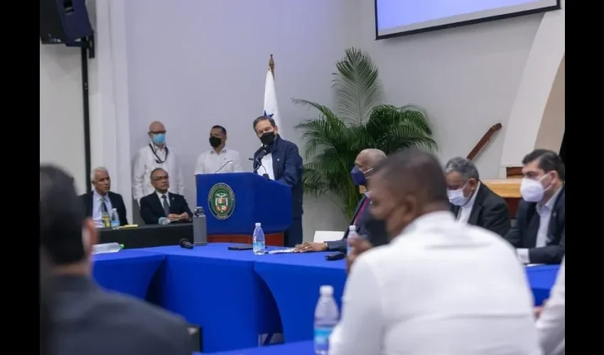 Presidente Cortizo pide a los panameños hacer huelgas sin afectar a otros. 