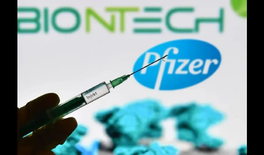 La empresa espera desarrollar la vacuna para frenar la transmisión. 