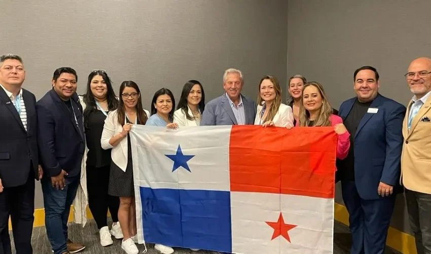 En Panamá hay un gran equipo esperando compartir las hazañas. 