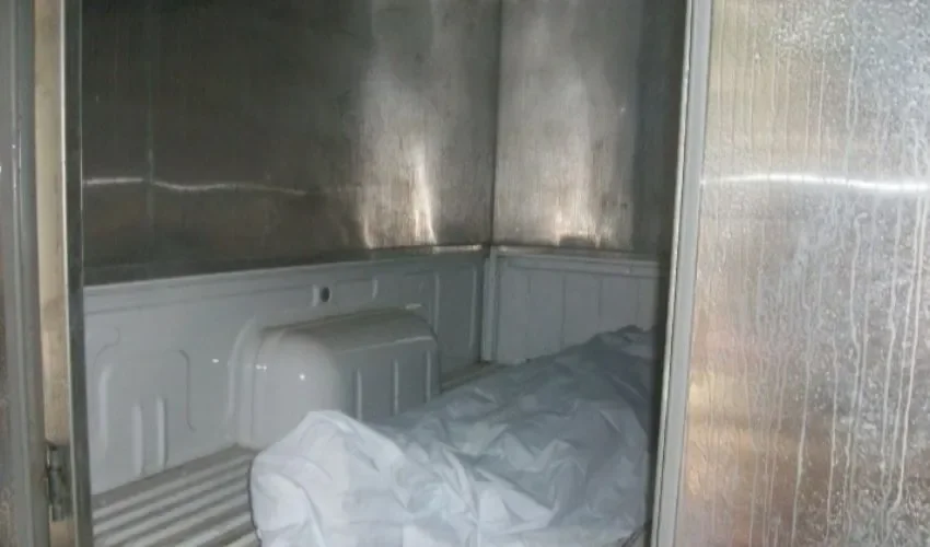 Vista del cuerpo en la morgue. 