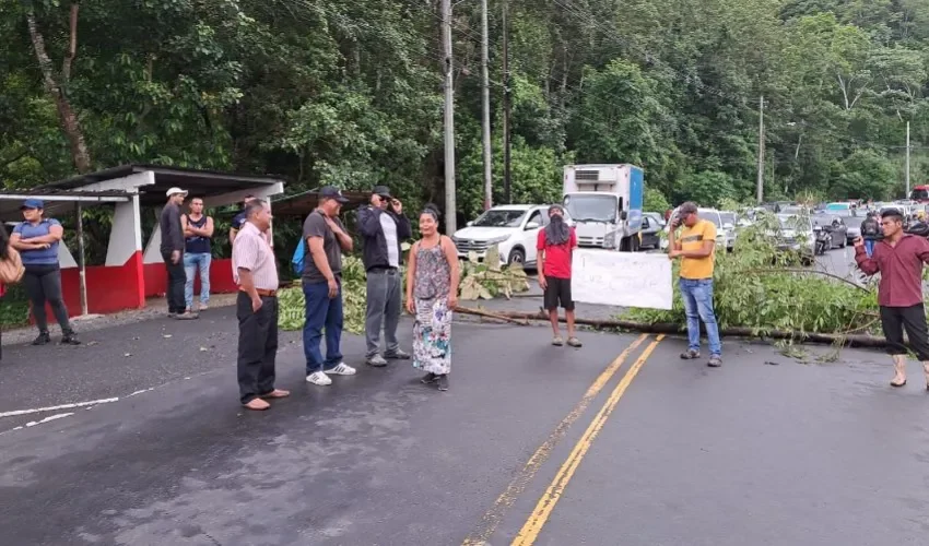 El cierre de calles generó tranque. 