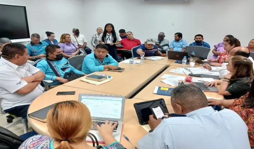 Los docentes compartieron sus experiencias. 