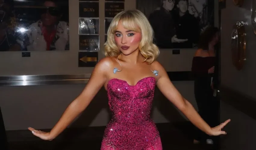 Foto: @sabrinacarpenter