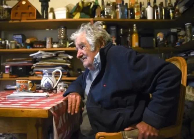  Expresidente uruguayo José Mujica anuncia que tiene un tumor en el esófago 