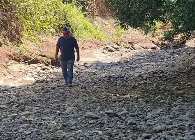  ¡Ay, Dios mío! Se seca el río Estivaná en Macaracas 