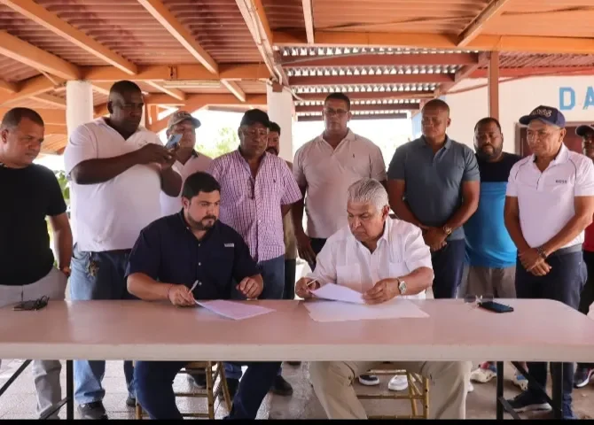  Gremios pesqueros manifiestan total respaldo a José Raúl Mulino 