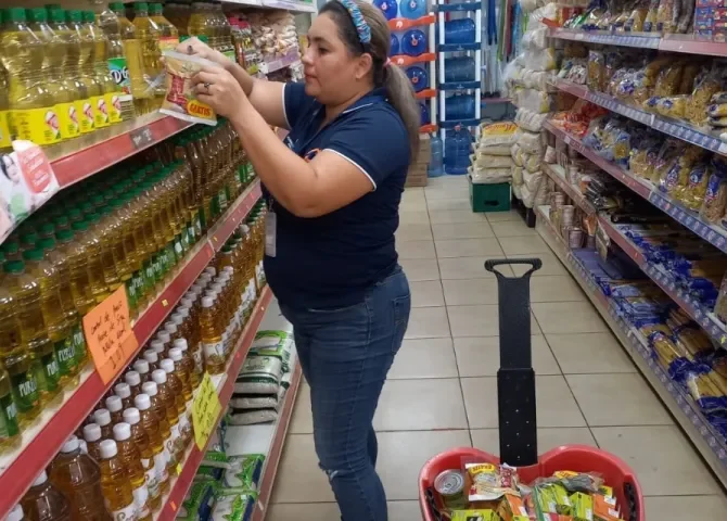  Acodeco continúa detectando productos vencidos en Chiriquí y Los Santos 