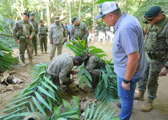  ¡Supervivencia en la selva! Grupo de quince uniformados culminaron V Curso Nacional de Panajungla 