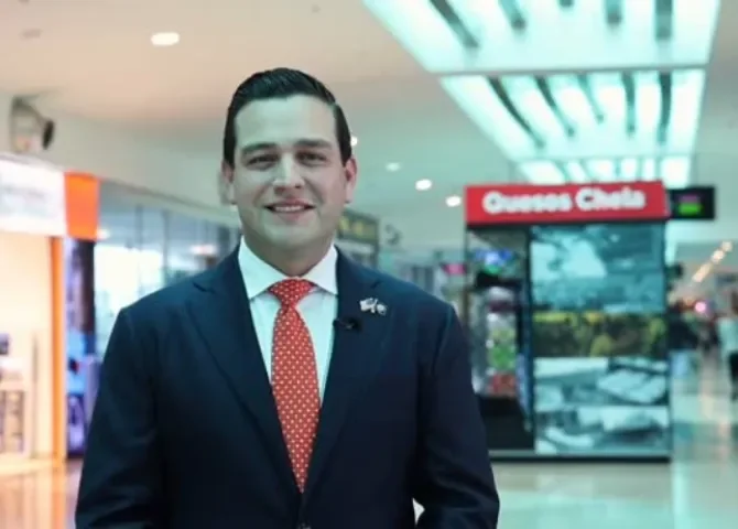  Nuevo embajador estadounidense llega a Panamá en medio de las tensiones sobre el Canal 