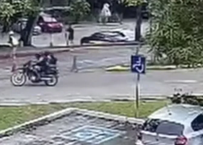  Fotocaptura del video.  