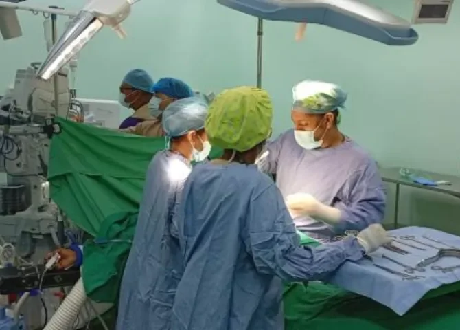  Hospital Rafael Estévez extiende jornadas quirúrgicas hasta diciembre de 2025 para reducir lista de espera 
