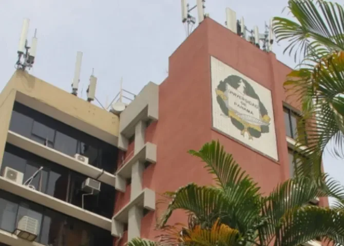  Foto: Universidad de Panamá.  