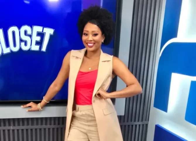  Zuleyka Humphrey regresa a la televisión como presentadora de 'El Closet TV' 