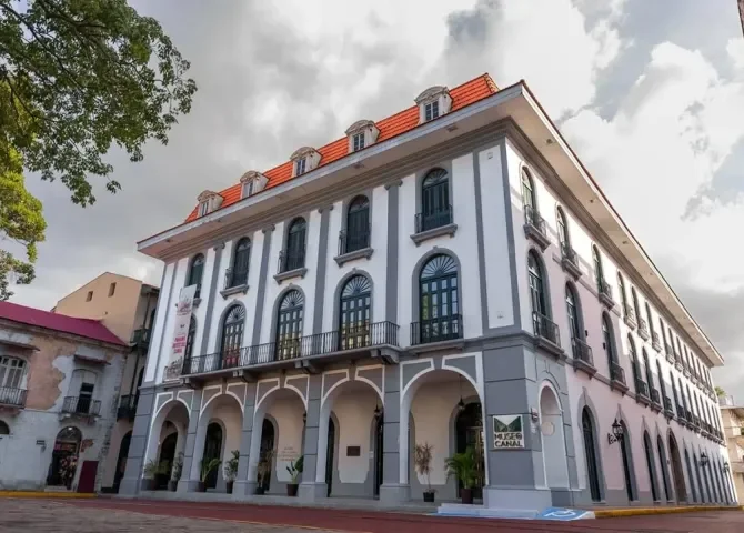  Foto: Museo del Canal.  